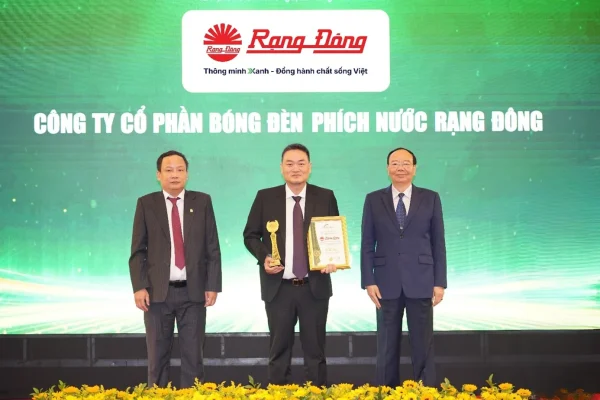 RẠNG ĐÔNG ĐƯỢC VINH DANH TOP 10 THƯƠNG HIỆU XUẤT SẮC VIỆT NAM 2026